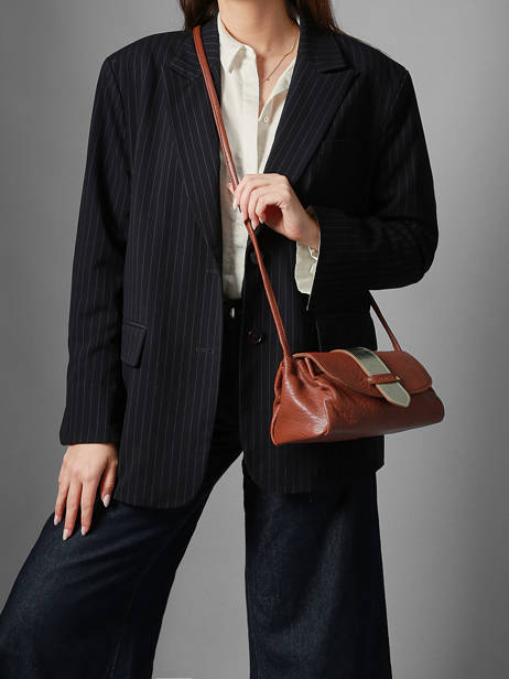 Cross Body Tas M Agnes Leder Etrier Bruin agnes EAGC205M ander zicht 2