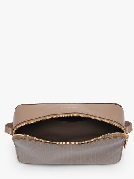 Cross Body Tas Coated Emblem Calvin klein jeans Beige coated emblem 4F3268G ander zicht 2